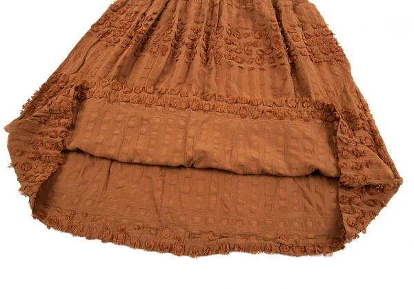 イッセイミヤケ ミーISSEY MIYAKE me カリフラワー切替刺繍コットンスカート 茶F K-86886_009