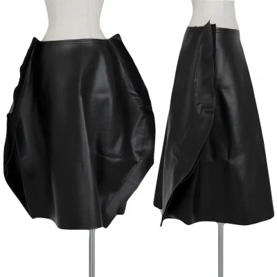 コムデギャルソンCOMME des GARCONS フェイクレザー二次元スカート