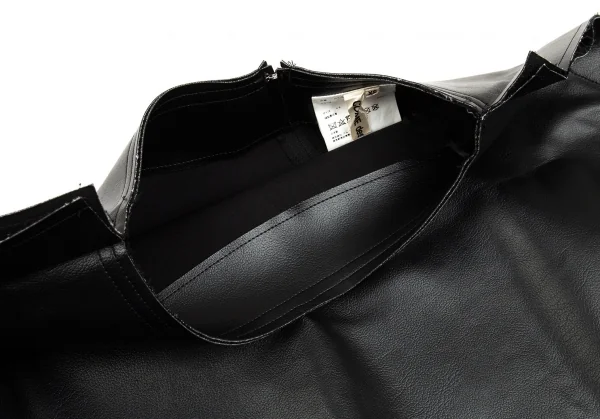 コムデギャルソンCOMME des GARCONS フェイクレザー二次元スカート 黒XS K-87017_005