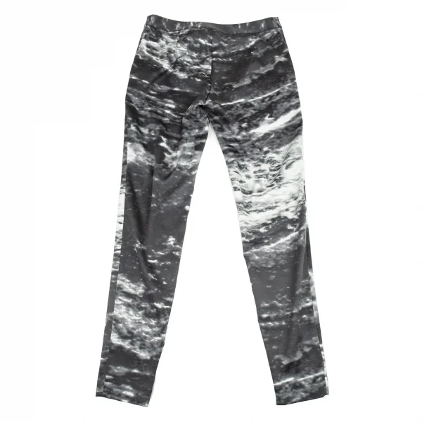 イッセイミヤケ ISSEY MIYAKE プリント裾ジップストレッチテーパードパンツ グレー3 K-87604_009