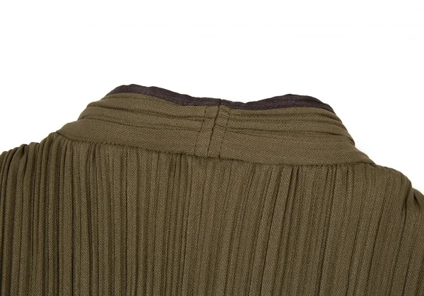 イッセイミヤケ ホワイトレーベルISSEY MIYAKE WHITE LABEL パイピングプリーツノーカラージャケット カーキ2 K-88545_013