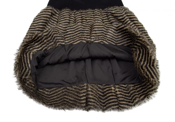 イッセイミヤケ ミーISSEY MIYAKE me ジグザグボーダーファースカート 黒ベージュM位 K-89072_006
