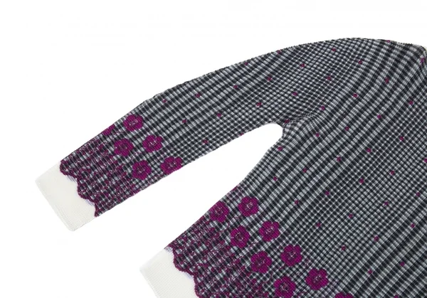 イッセイミヤケ ミーISSEY MIYAKE me チェックフラワープリントボックスプリーツハイネックカットソー グレー他M位 K-89093_004