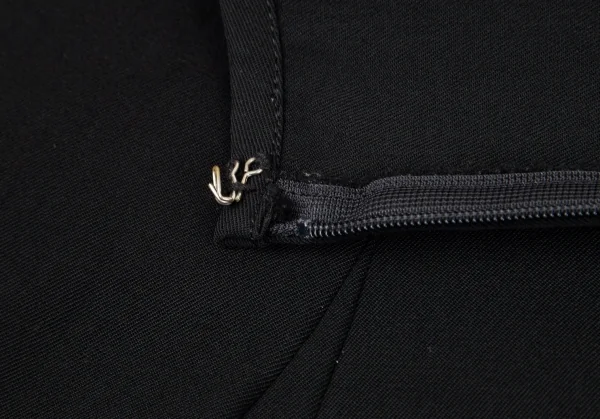 ワイズY’s ウールギャバ切替アシンメトリーフレアスカート 黒3 K-89110_007