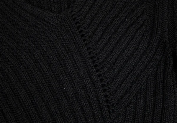 エンポリオアルマーニEMPORIO ARMANI フロント切替デザインVネックリブニット 黒40 K-89128_004