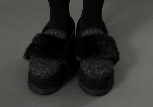 ゴムgomme プラットフォームシャークソールファー装飾ツィードスリッポン 黒24位 K-89729_019