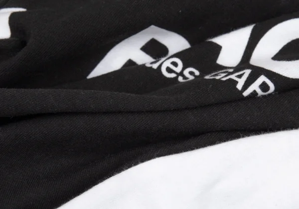 ブラックコムデギャルソンBLACK COMME des GARCONS トロンプルイユロゴプリントTシャツ 白黒XS K-89787_012