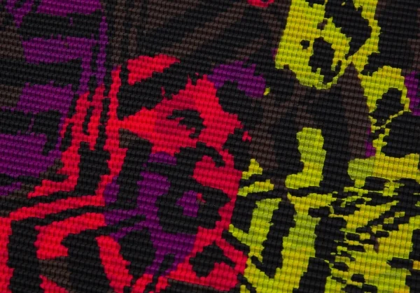 イッセイミヤケ ミーISSEY MIYAKE me マルチプリントボックスプリーツTシャツ 黒マルチM位 K-89802_008