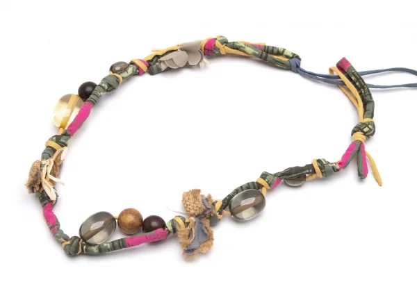 マルニMARNI カラフルストラップストーンネックレス 水色ピンク他 K-90004_003