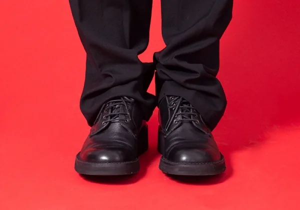 ヨウジヤマモト プールオムYohji Yamamoto POUR HOMME リベット留めレザーシューズ 黒27cm位 K-90018_012