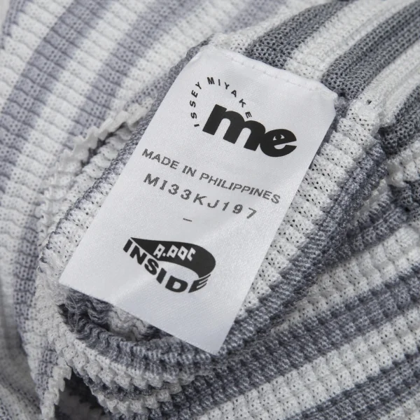 イッセイミヤケ ミーISSEY MIYAKE me フロントボーダーメッシュプリーツハイネックノースリーブ 白深緑M位 K-90084_015