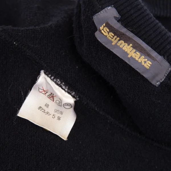 イッセイミヤケISSEY MIYAKE オフショルダーデザインスウェット 紺9 K-90184_014