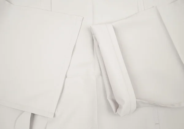 イッセイミヤケISSEY MIYAKE 132 5. ボックスシルエットベルテッドコート ライトグレー3 K-90735_008