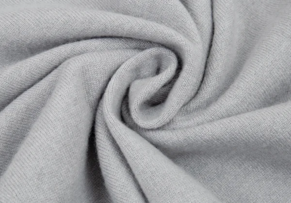 ヨウジヤマモト ファムYohji Yamamoto FEMME ワンポイントロゴカシミヤニット ライトグレー2 K-91170_011
