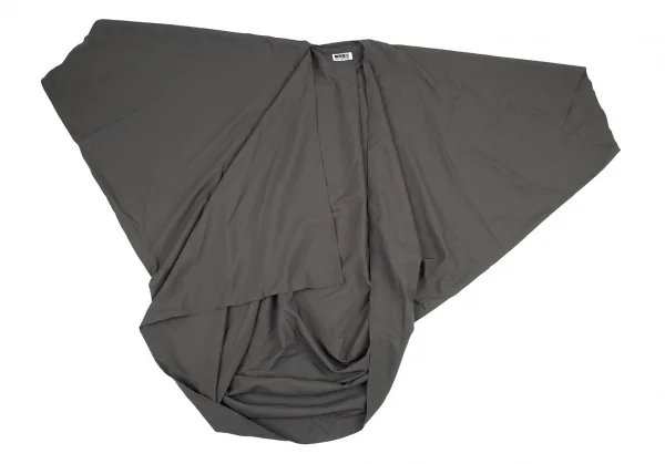 イッセイミヤケISSEY MIYAKE 132 5. 着物スリーブガウンシームレスアシンメトリーコート グレーL位 K-91283_002