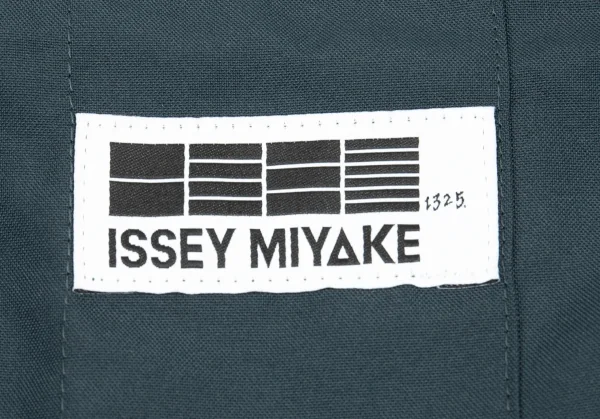 イッセイミヤケISSEY MIYAKE 132 5. 着物スリーブガウンシームレスアシンメトリーコート ブルーL位 K-91284_015