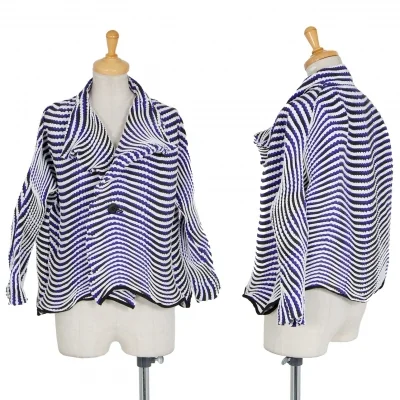 イッセイミヤケISSEY MIYAKE 波プリーツダブル七分袖ショートジャケット