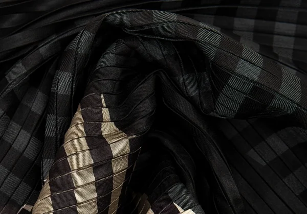 イッセイミヤケISSEY MIYAKE プリントワイドトップス ベージュ黒M位 K-91415_013