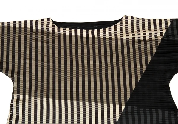 イッセイミヤケISSEY MIYAKE プリントワイドトップス ベージュ黒M位 K-91415_003