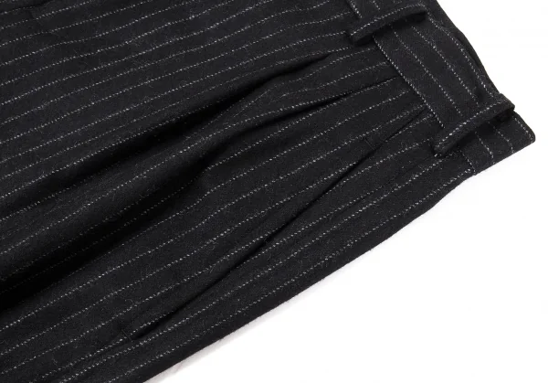 ブラックコムデギャルソンBLACK COMME des GARCONS ピンストライプ裾ハーフゴムワイドパンツ 黒S K-91431_003