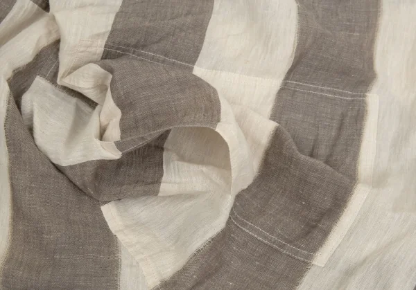 イッセイミヤケISSEY MIYAKE コットンリネンボーダー変形カーディガン ベージュ茶9 K-91569_010