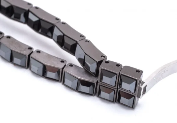 ジャンポールゴルチエJean Paul GAULTIER ストーンブレスレットウォッチ 腕時計 黒 K-92025_009