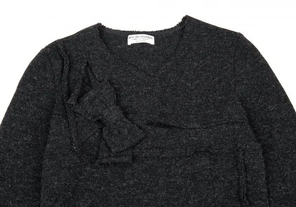 ローブドシャンブル コムデギャルソンrobe de chambre COMME des GARCONS リボンコサージュデザインVネックニット チャコールM位 K-92225_003