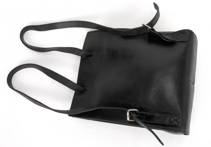 ヨウジヤマモトファムYohji Yamamoto FEMME レザーバッグ 黒