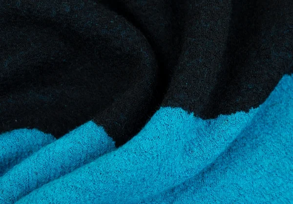 イッセイミヤケ ハートISSEY MIYAKE HaaT バイカラータートルネックニット 水色黒2 K-93273_013