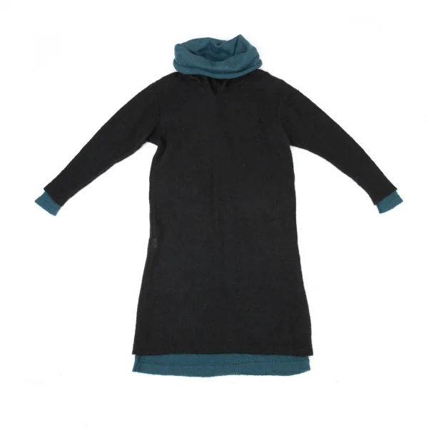 ISSEY MIYAKE Bi-colored Reversible Knit Dress K-93348_015