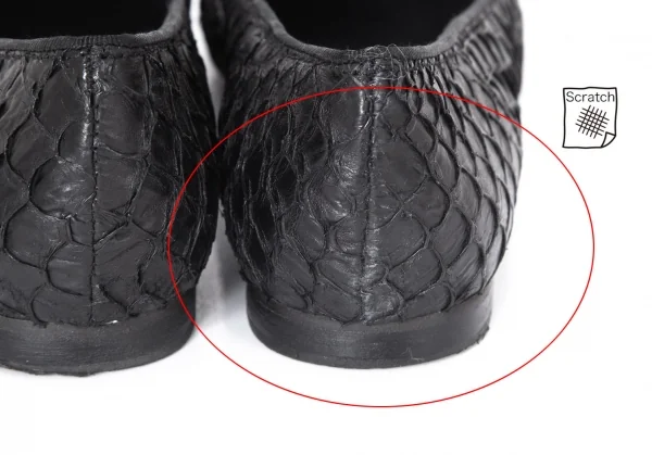 ズッカzucca スケールレザーポインテッドトゥシューズ 黒M(24位) K-93436_009