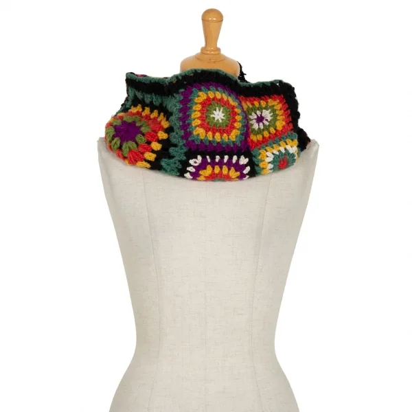 キャピタルKAPITAL レース編みニットネックウォーマー 黒マルチ K-93696_001