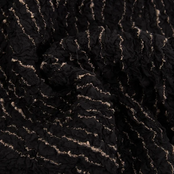 イッセイミヤケミーISSEY MIYAKE me ストライプ刺繍シワ加工タンクトップ 黒F K-93719_009