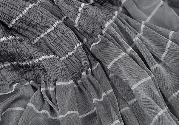 イッセイミヤケ ミーISSEY MIYAKE me シースルー切替ボーダーチュニック グレーF K-93823_010