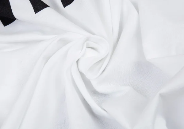 コムデギャルソン シャツ×バスキアCOMME des GARCONS SHIRT Jean-Michel Basquiat グラフィックプリントバックロングTシャツ 白X K-93842_013