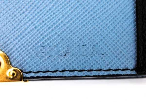 プラダ PRADA メモ帳ブック型バッグチャーム 水色 K-94212_011
