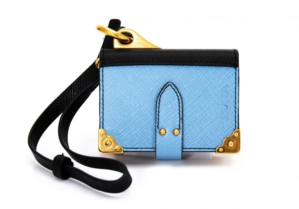 プラダ PRADA メモ帳ブック型バッグチャーム 水色 K-94212_004