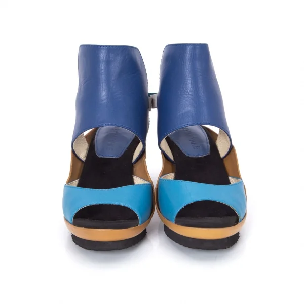 イッセイミヤケISSEY MIYAKE メタルヒールレザーサンダル 青23 イッセイミヤケISSEY MIYAKE メタルヒールレザーサンダル 青23