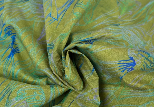 イッセイミヤケISSEY MIYAKE プリントプリーツデザインシャツ