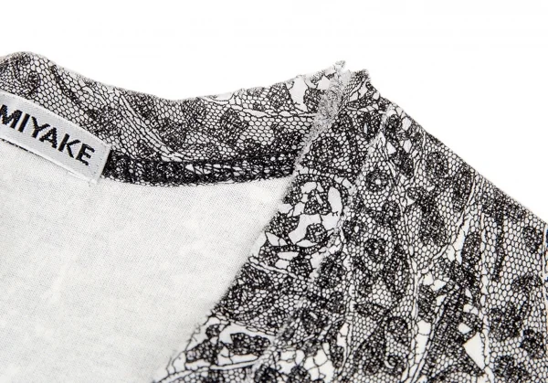 イッセイミヤケISSEY MIYAKE レースプリント切替Tシャツ 白黒2 K-94271_005
