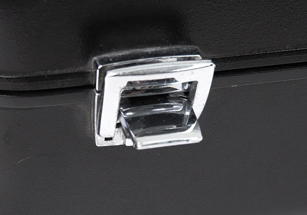 ゼロハリバートンZERO HALLIBURTON メタルアタッシュケース 黒 K-94359_011