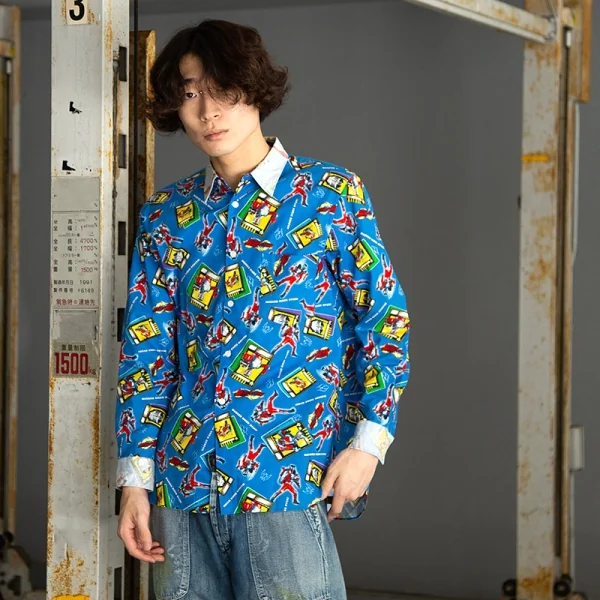 コムデギャルソン オムプリュスCOMME des GARCONS HOMME PLUS 仮面ライダー龍騎プリント長袖シャツ 青M位 K-94461_013