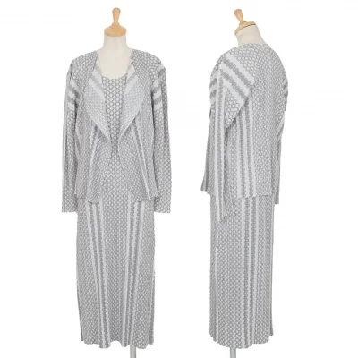 プリーツプリーズPLEATS PLEASE マルチラインストライプセットアップ グレー濃淡