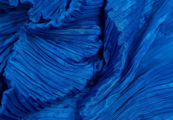 プリーツプリーズPLEATS PLEASE プリーツ大判マントストール 青 K-95363_009