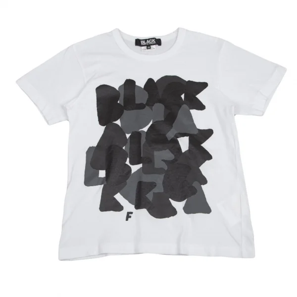 ブラックコムデギャルソンBLACK COMME des GARCONS タイポグラフィプリントTシャツ 白XS K-95560_001