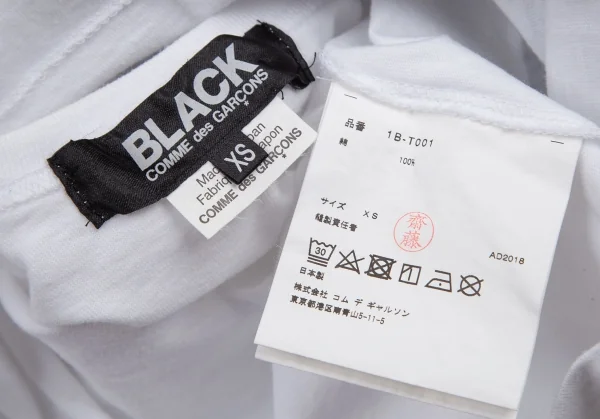 ブラックコムデギャルソンBLACK COMME des GARCONS タイポグラフィプリントTシャツ 白XS K-95560_012