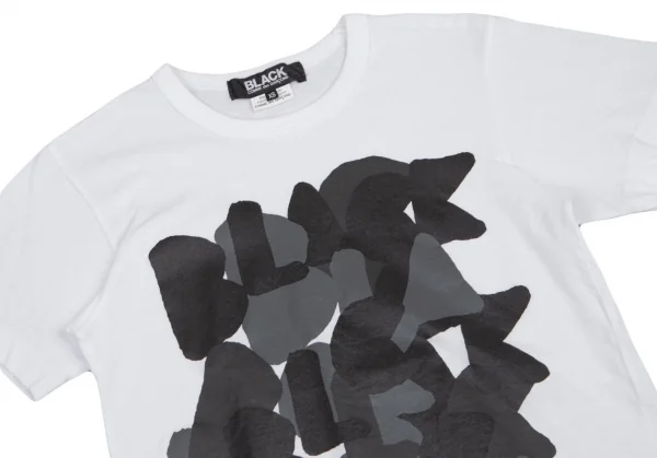 ブラックコムデギャルソンBLACK COMME des GARCONS タイポグラフィプリントTシャツ 白XS K-95560_002