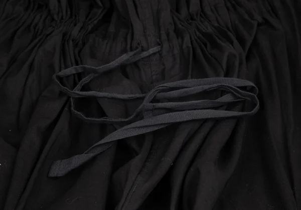 ズッカzucca 製品染めデコルテコサージュ装飾ノースリーブフレアワンピース 黒M K-95683_007