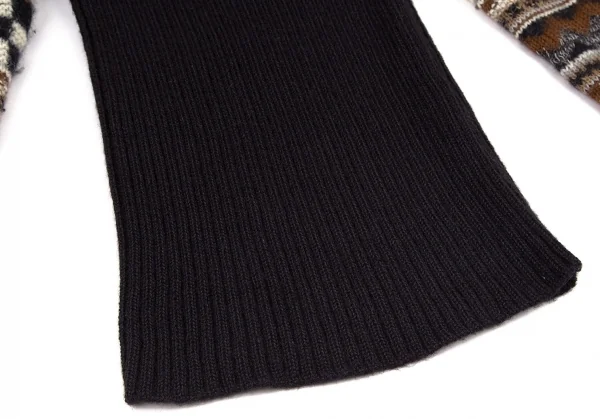 ジャンポールゴルチエ クラシックJean Paul GAULTIER CLASSIQUE 袖柄切替ハイネックリブニット 黒他40 K-95783_009